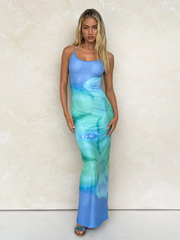 ARDON MAXI DRESS - BLUE : MACRO FLORAL : BLUE HIBISCUS