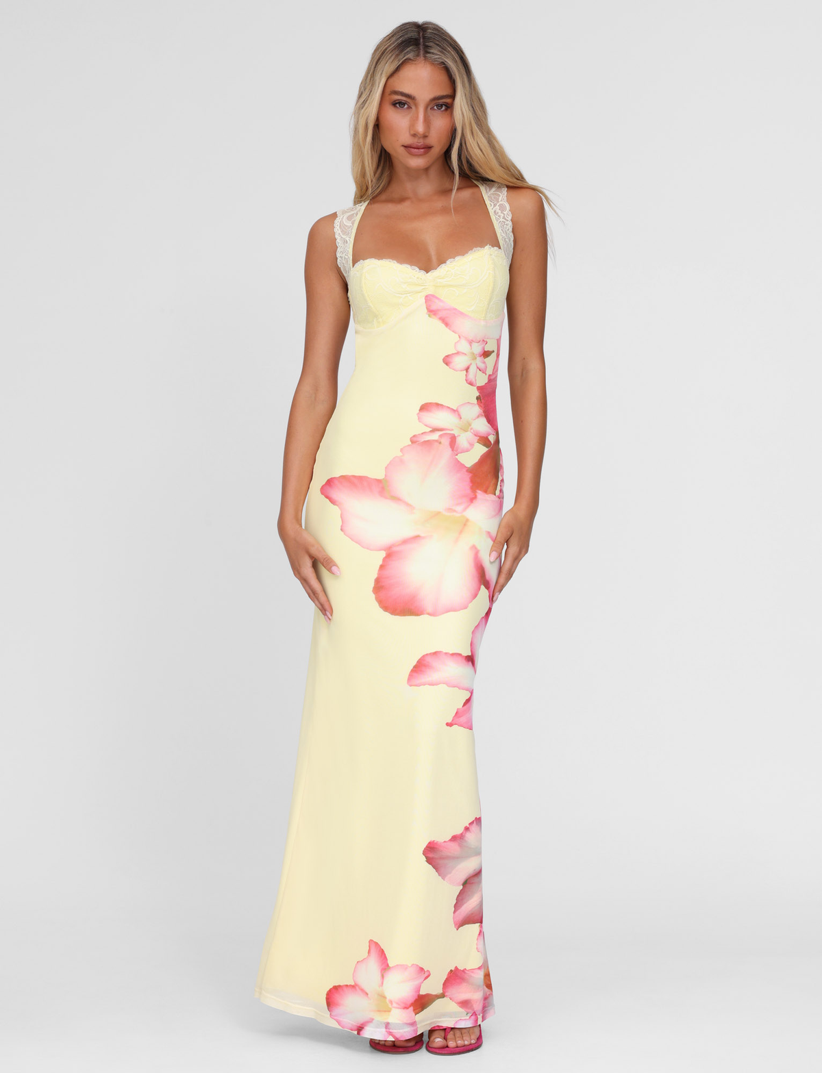 NYOMI MAXI DRESS - YELLOW : MACRO FLORAL : YELLOW HIBISCUS