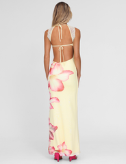 NYOMI MAXI DRESS - YELLOW : MACRO FLORAL : YELLOW HIBISCUS